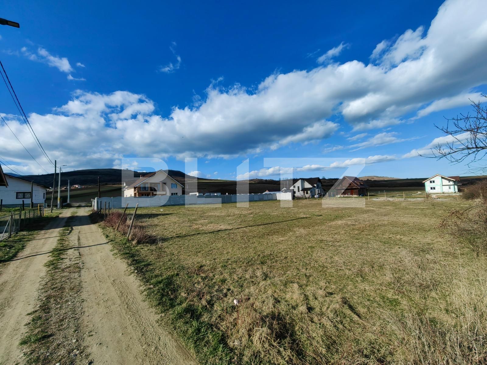 Teren de vânzare Est - 111087TV | BLITZ Alba Iulia | Poza2