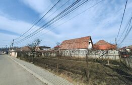 Casă individuală, 795mp teren, zona Sebeș