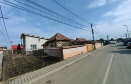 Casă individuală, 795mp teren, zona Sebeș
