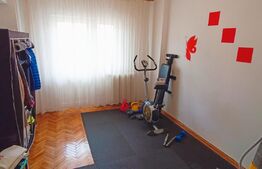 Apartament 3 camere, etaj 2, zona Cetate