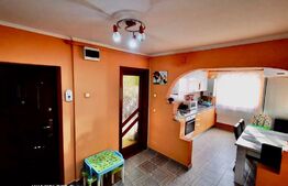 Apartament 2 camere, decomandat, Cetate