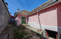 Casă cu 2 camere, 100 mp utili, zona Sebes - Răhău