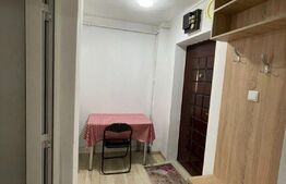 Garsoniera situata la etajul 2, Cetate