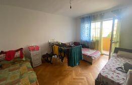 Apartament 3 camere, etaj 3, zona Ampoi 3