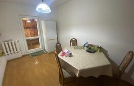 Apartament 3 camere, etaj 3, zona Ampoi 3