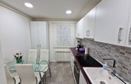 Apartament 3 camere, zona Centru
