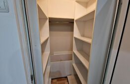 Apartament 3 camere, Zona Cetate