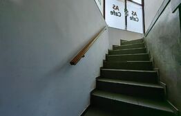 Spatiu comercial, 120mp, zona Cetate - Revolutiei