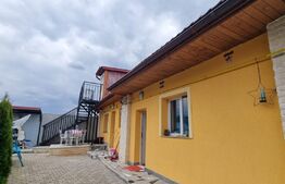 Casa 2 camere, 1 bucatarie 2 bai plus 2 camere la mansarda in  Aiud