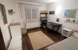 Casa 5 camere, 1 bucatarie 115mp utili pe un teren de 974 mp Zona Vintu de Jos