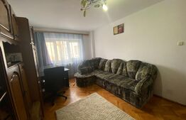 Apartament 3 camere cu garaj, etaj 3, Cetate-Mercur