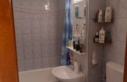 Apartament 2 camere, cetate, et intermediar