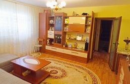 Apartament 2 camere, cetate, et intermediar