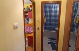 Apartament 2 camere, cetate, et intermediar