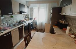 Apartament 3 camere, etajul, 64mp, Cetate