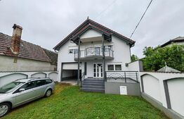 Casă individuală cu garaj, 5 camere, 250mp, zona Petrești - Sebeș