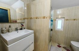 Casă individuală cu garaj, 5 camere, 250mp, zona Petrești - Sebeș