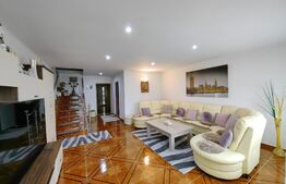 Casă individuală cu garaj, 5 camere, 250mp, zona Petrești - Sebeș