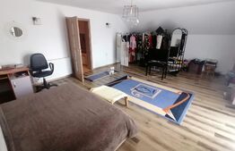 Casa individuala 128 mp utili, 3 camere, 1 living, bucatarie 2 bai, zona Cetate