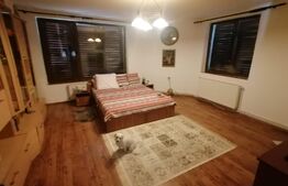 Casa individuala 128 mp utili, 3 camere, 1 living, bucatarie 2 bai, zona Cetate