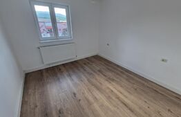 Apartament 3 camere, 52mp, Cetate-zona piata
