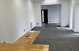 Spatiu birou/comercial de inchiriat