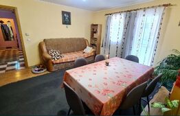 Apartament 3 camere, etaj 2, 65mp, Cetate-Mercur