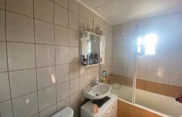 Apartament 2 camere, 49mp, decomandat, etaj 3, Ampoi 3