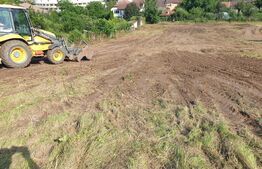 Teren intravilan, 3600 mp, zona Schit