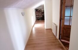 Casa 130 mp utili 7 camere 1 bucatarie 2 bai si gradina Zona  Cugir