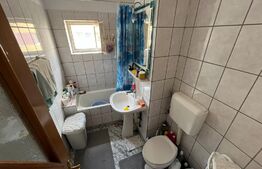 Apartament 3 camere, 64 mp, zona - Cetate