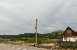 Teren extravilan 2000mp pe soseaua principala intre Sard si Ampoita