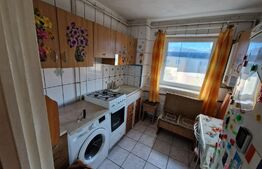 Apartament cu 2 camere, 54 mp, balcon, cartierul Cetate