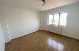 Apartament 2 camere, etaj 3, decomandat, zona Stadion