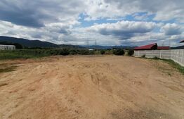 Teren 1000 mp 750 utili cu toate utilitatile zona Arex