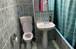 Apartament 3 camere, 75 mp, balcon, Blaj