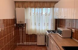Apartament 2 camere, 54 mp, balcon, zona Cetate