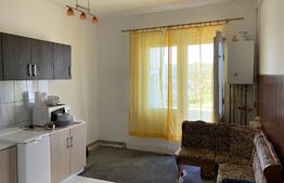 Apartament 3 camere, 80 mp, decomandat, zona Blaj