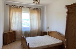 Apartament 3 camere, 80 mp, decomandat, zona Blaj