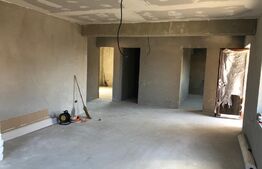 Casa 3 camere, 60 mp, Centru