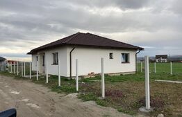 Casa 3 camere, 60 mp, Centru