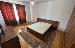 Apartament 3 camere, 65 mp, decomandat, zona Cetate