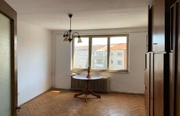 Apartament 3 camere, decomandat, 74 mp, zona Micro