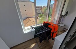 Apartament 2 camere, 50 mp, decomandat, zona Cetate