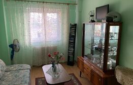 Apartament 4 camere , 79 mp, balcon, zona Sebes