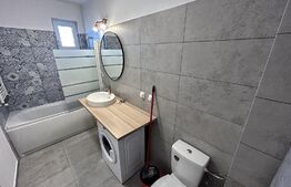 Apartament 3 camere, 116 mp, balcon, zona Centrala