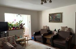 Apartament 3 camere, balcon, 63 mp, zona Cetate