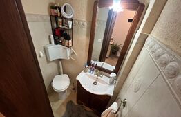 Apartament 3 camere , 67mp, balcon, zona Cetate