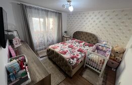 Apartament 3 camere , 67mp, balcon, zona Cetate