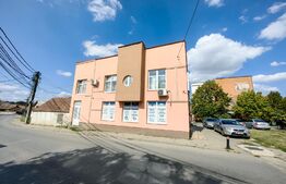 Spațiu comercial/birouri + apartament 2 camere, Sebeș